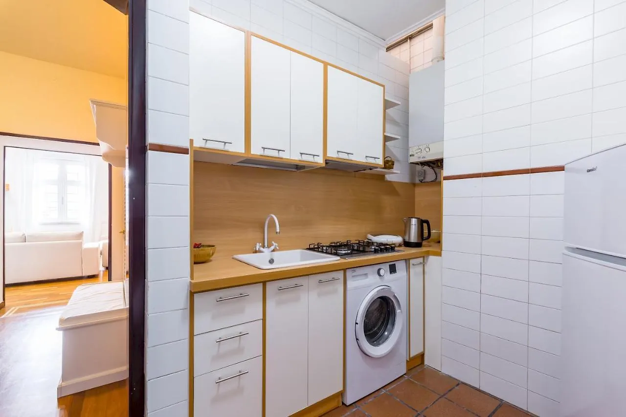 Brancaccio Renewed Apartment By Napoliapartments Italy